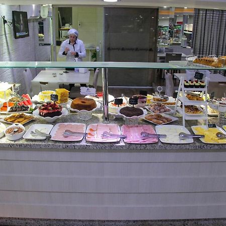 Aj Hotel Chapeco - Facil Acesso Patio Shopping E Rotula Da Bandeira מראה חיצוני תמונה