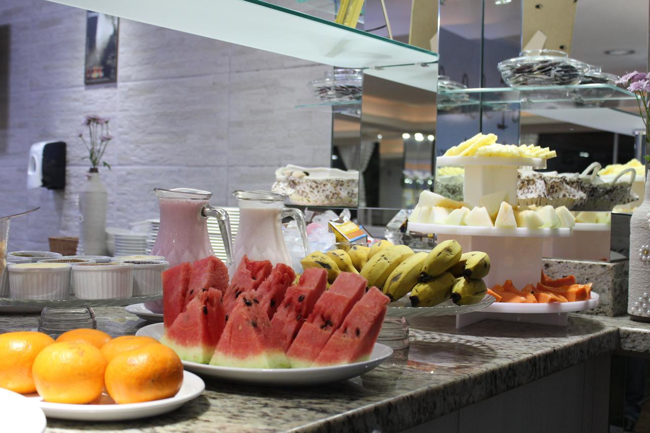 Aj Hotel Chapeco - Facil Acesso Patio Shopping E Rotula Da Bandeira מראה חיצוני תמונה