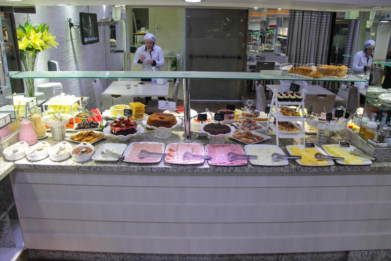 Aj Hotel Chapeco - Facil Acesso Patio Shopping E Rotula Da Bandeira מראה חיצוני תמונה